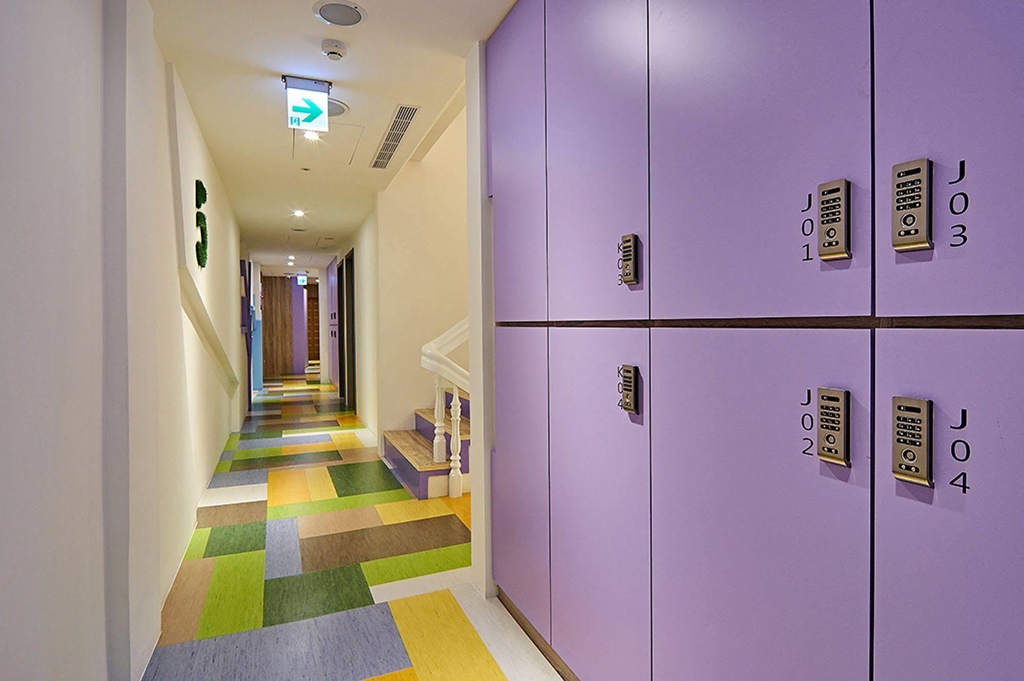 East Hostel Jiaoxi Buitenkant foto