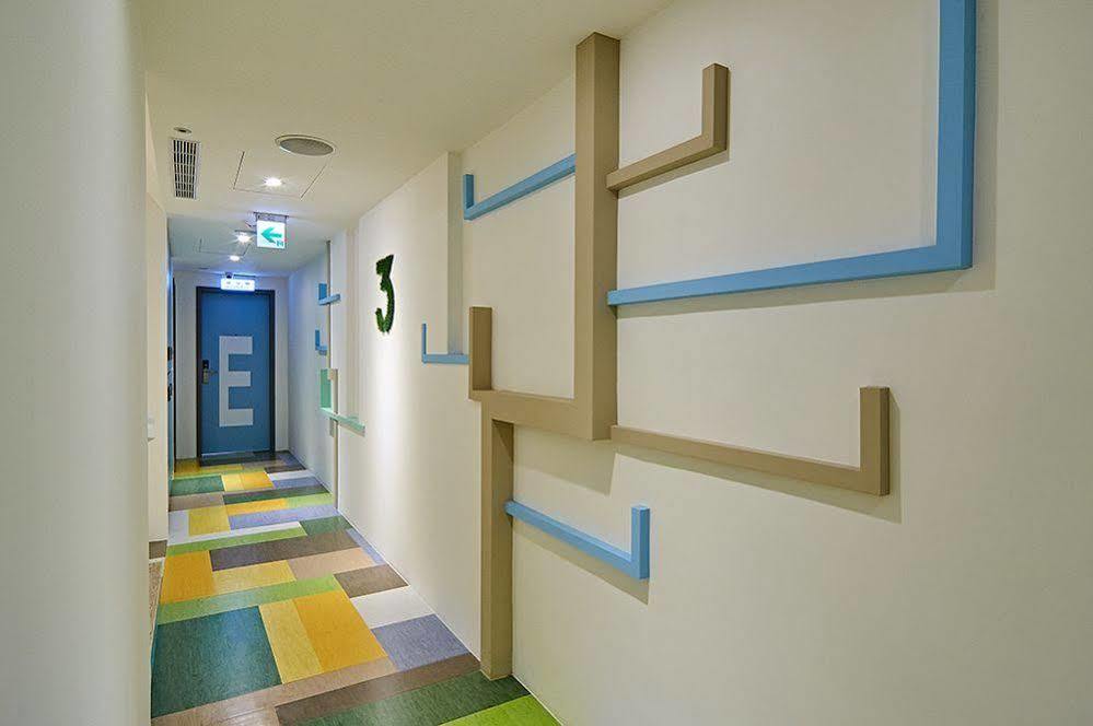 East Hostel Jiaoxi Buitenkant foto